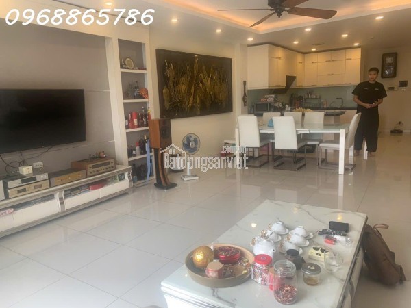 KIỆT TÁC MAI ANH TUẤN DI SẢN TRUYỀN ĐỜI BÊN MẶT HỒ DI SẢN