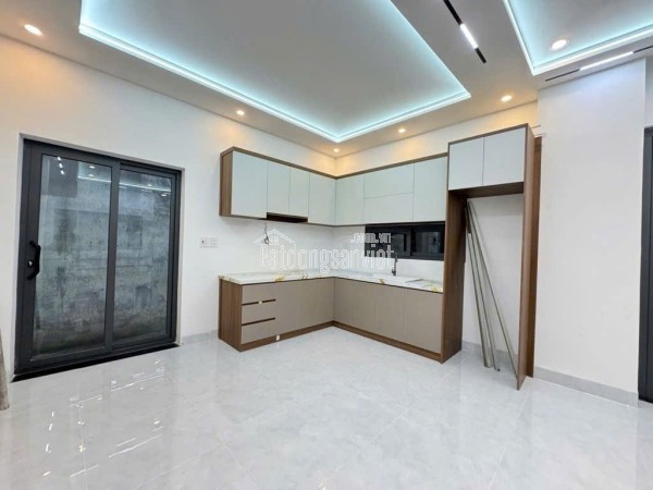 Bán nhà 1 lầu 75m2 Huỳnh Tấn Phát Nhà Bè, 4PN, 4 Tỷ 95, gần Quận 7