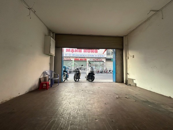 Cho Thuê Nhà Kd Mặt Tiền, 3 Tầng, 300m2 Mặt Tiền Số 533 Hoàng Văn Thụ, P4, Tân Bình, HCM