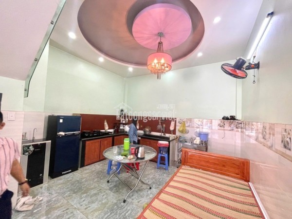 Bán nhà 3 tầng Ngô Chí Quốc Bình Chiểu Thủ Đức - 52 m² - Tặng full nội thất - 4.6 Tỷ