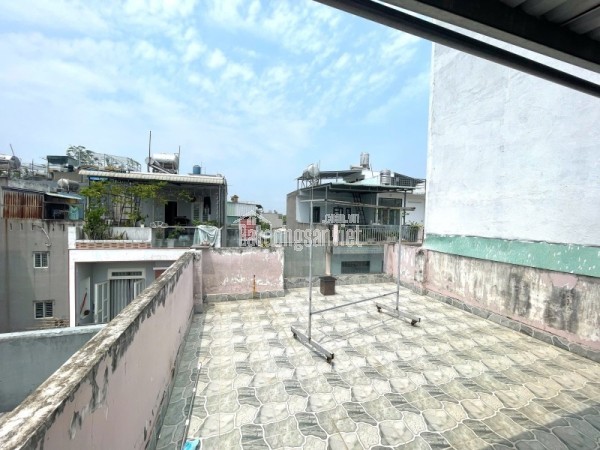 Bán nhà 3 tầng Ngô Chí Quốc Bình Chiểu Thủ Đức - 52 m² - Tặng full nội thất - 4.6 Tỷ