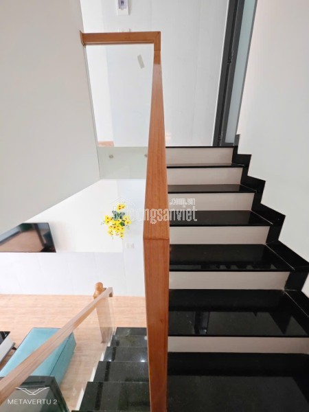 BÁN CĂN GÓC 2 TẦNG NHỎ XINH TTTP GẦN CHỢ VCN PHƯỚC HẢI - P.NHA TRANG