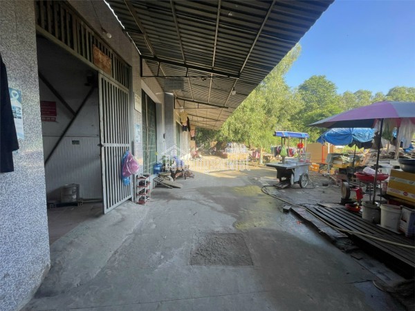 NGÂN HÀNG THANH LÝ NHÀ 2MT, DT 104M2 FULL THỔ, GIÁ 2 TỶ 876, TP.THỦ DẦU MỘT