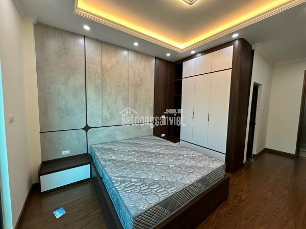 Bán NHÀ PHỐ THẠCH BÀN – NGÕ THÔNG TỨ TUNG – Ô TÔ CHẠY QUA CỬA VÈO VÈO 6.2 TỶ 🚘💨