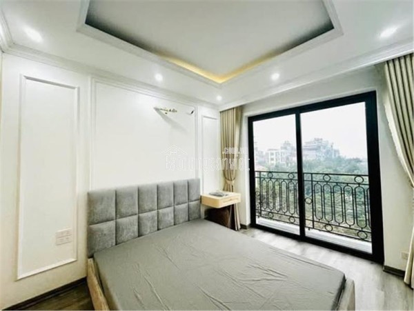 BÁN NHÀ TRUNG TÂM PHÚC LỢI - 6 TỶ-5 TẦNG- TẶNG NỘI THÁT-Ô TÔ GẦN