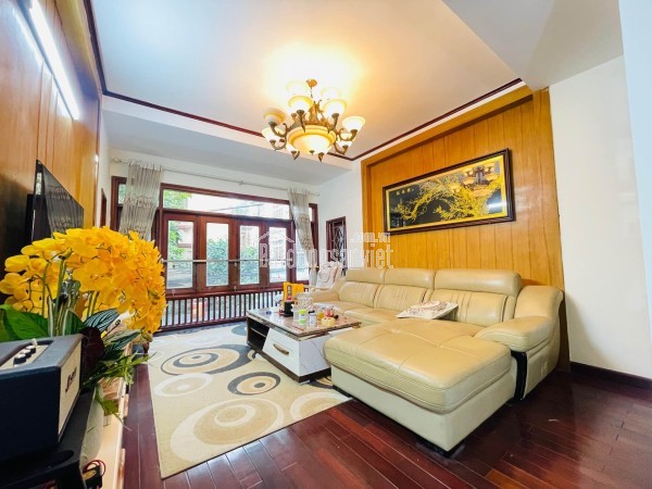 Hiếm Lạc Long Quân - Nhà Mới 6 Tầng - Chủ Xây Tâm Huyết Tặng Nội Thất - Ô Tô Tránh - Sổ Hoa Hậu -