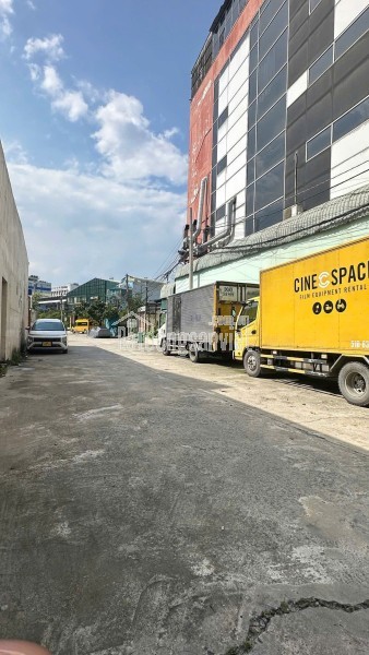 NHÀ PHỐ KDC PHÚ MỸ QUẬN 7 - Dt 5x18 1 Trệt , 2 Lầu , Sân Thượng