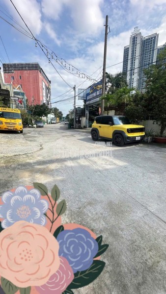 NHÀ PHỐ KDC PHÚ MỸ QUẬN 7 - Dt 5x18 1 Trệt , 2 Lầu , Sân Thượng