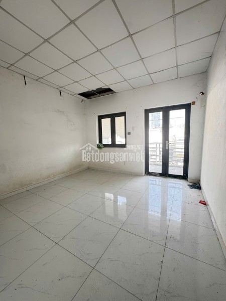 Mặt Tiền Chính Kinh Doanh 4 Tỷ 86 - SHR Gốc 2 Mặt Tiền 4