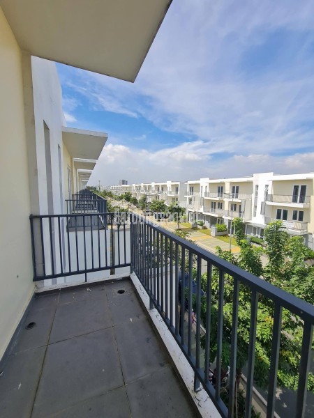 BÁN NHÀ HẺM XE HƠI THỐNG NHẤT - GÒ VẤP, DT 36M2, XÂY 2 TẦNG, TẶNG HẾT NỘI THẤT, GIÁ 4.950 TỶ TL