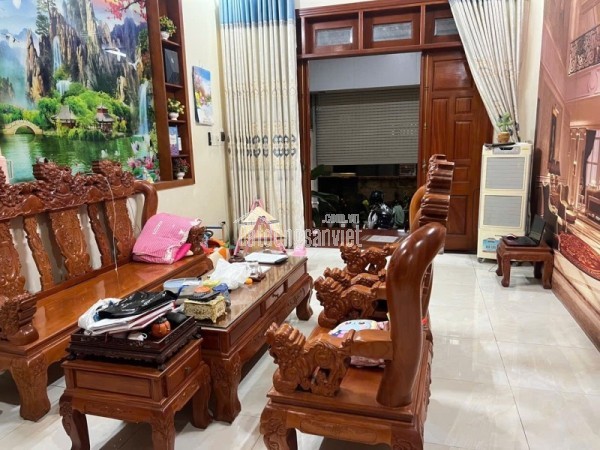 Bán nhà đường số 1, Phường Trường Thọ, Thủ Đức, TP HCM. DT 60m2, 4 tầng, , sổ hồng. Giá  7.5 tỷ -