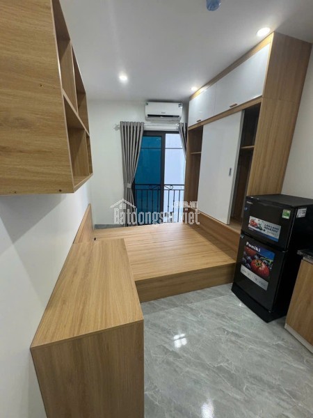 CẦN BÁN CCMN LA THÀNH - 104 M2 - 7 TẦNG - MT 8- GIÁ 27.5 TỶ