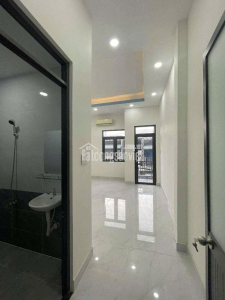 KẾ KDC NAM HÙNG VƯƠNG, KHU TÊN LỬA - NHÀ 3 TẦNG TƯƠNG LAI LÀ CĂN GÓC 2 MẶT TIỀN ĐƯỜNG 12M.