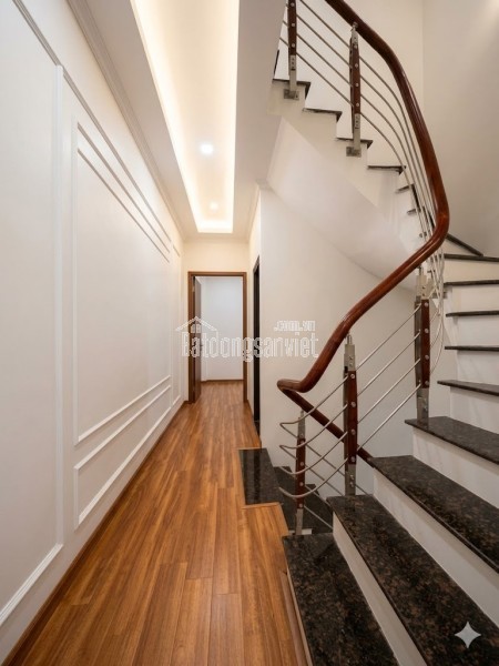 LẠC LONG QUÂN/ TÂY HỒ - PHONG THUỶ ĐẸP - VƯỢNG KHÍ - Ở LÀ PHÁT- NGÕ SẠCH ĐẸP - GIÁ: 13.9 TỶ