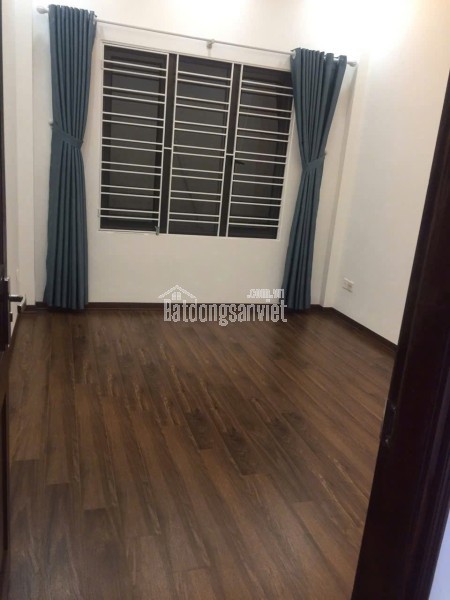 CHO THUÊ NGUYÊN CĂN KHƯƠNG TRUNG, Ô TÔ ĐỖ CỬA, ĐỦ ĐỒ CƠ BẢN, 42M 3T 12TR 0903258273