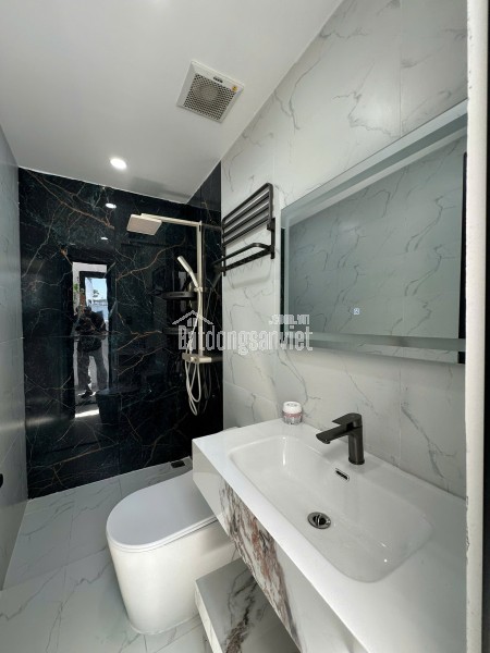 NHÀ HAI TẦNG PHẠM HỮU LẦU Q7 - PHÒNG NGỦ DƯỚI TRỆT - KẾ BÊN KHU DÂN CƯ ĐỨC KHẢI - GẦN CHỢ PHƯỚC