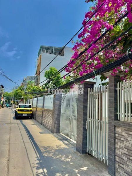 [QUẬN 7] TÌM ĐÂU RA NHÀ PHỐ 4 TẦNG - Ô TÔ 7 CHỖ NGỦ TRONG NHÀ - VỪA Ở KINH DOANH TỐT - P. PHÚ