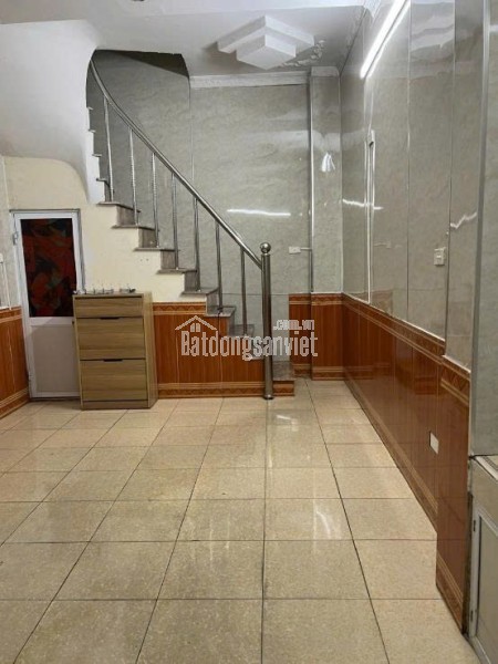 CHO THUÊ NHÀ RIÊNG TẠI PHƯỜNG BA ĐÌNH (Kim Mã, quận Ba Đình) - TP HÀ NỘI.