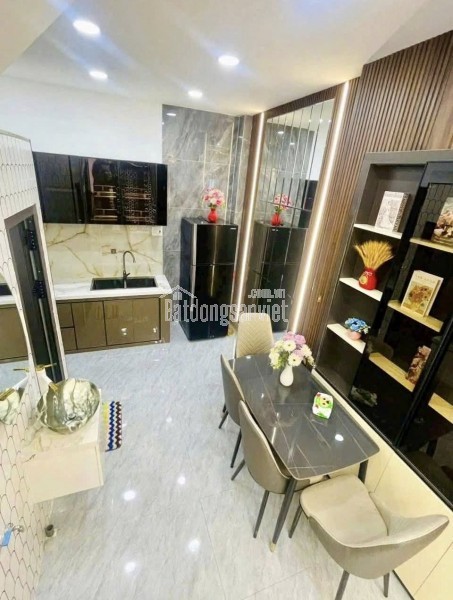 NHÀ ĐẸP GÒ VẤP Ở NGAY – DT 46m2 – 2 TẦNG – CHỈ 4TỶ NHỈNH