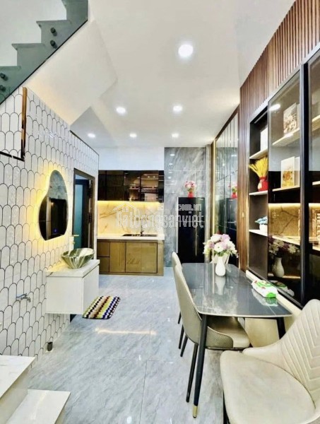 NHÀ ĐẸP GÒ VẤP Ở NGAY – DT 46m2 – 2 TẦNG – CHỈ 4TỶ NHỈNH