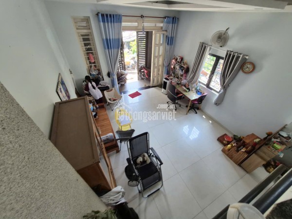 Bán nhà 1 trệt 1 lầu 1 sân thượng Hẻm đường LK 4-5 ,P.Bình Hưng Hòa B , Bình Tân