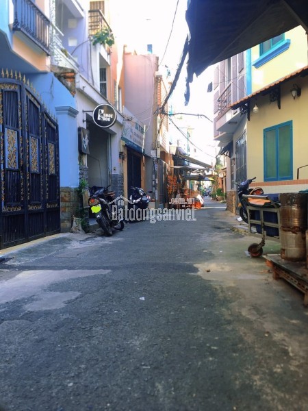 Bán nhà Bình Trị Đông, 43m2, 2 tầng, chỉ 3.8 tỷ TL chính chủ.