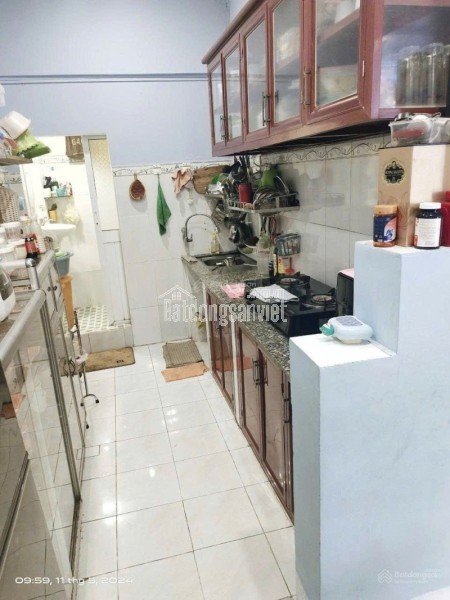 Bán nhà mặt tiền Quốc Lộ 13 Hiệp Bình Chánh Thủ Đức - Kinh doanh sầm uất - Giá chỉ 3.99 Tỷ