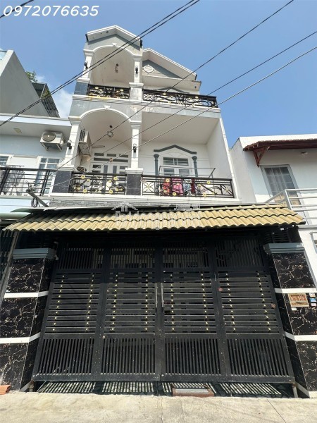 HƠN 5.x TỶ- HUỲNH TẤN PHÁT- NHÀ MỚI 3 TẦNG- DT 9 x 14- 4 PN, 5 WC- SHR- HOÀN CÔNG- KDC HIỆN HỮU.