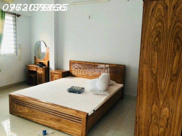 HƠN 5.x TỶ- HUỲNH TẤN PHÁT- NHÀ MỚI 3 TẦNG- DT 9 x 14- 4 PN, 5 WC- SHR- HOÀN CÔNG- KDC HIỆN HỮU.