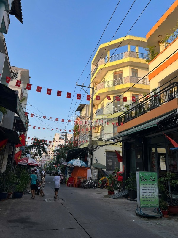 Bán Gấp Nhà HXH Chiến Lược P. Bình Trị Đông A, Quận Bình Tân, 5.5ty