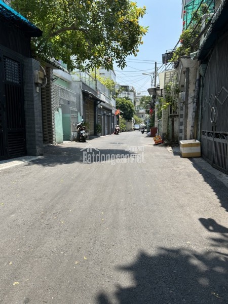 Bán Đất Tặng Nhà C4, Cách 2 Căn Ra Đường Xe Tải, Phường An Nhơn(Phường 6 cũ), Gò Vấp