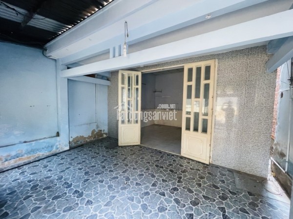 Bán Đất Tặng Nhà C4, Cách 2 Căn Ra Đường Xe Tải, Phường An Nhơn(Phường 6 cũ), Gò Vấp