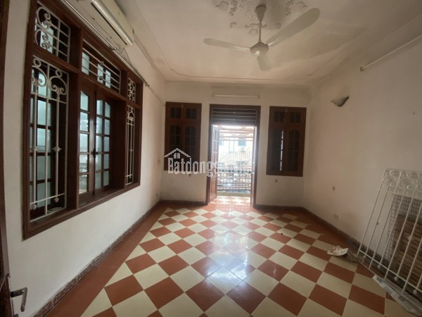 CHÍNH CHỦ CẦN CHO THUÊ PHÒNG FULL NỘI THẤT – NGAY TRONG KHU VỰC ĐH HÀ NỘI (HANU)