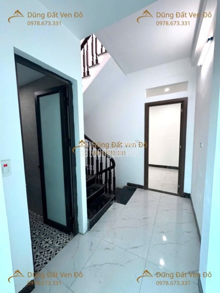 CHÍNH CHỦ gửi bán NHÀ 4 TẦNG phụng châu-chương mỹ-hn