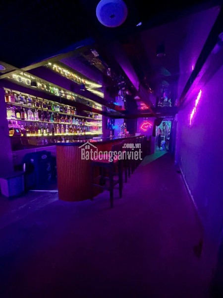 Chị mới mắc bệnh nền ko có sk cần sang lại quán bar tây khu thảo điền.