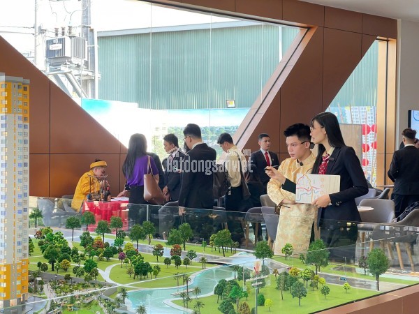 BCONS NEWSKY CĂN HỘ ĐỐI DIỆN METRO ĐANG ĐƯỢC SĂN LÙNG