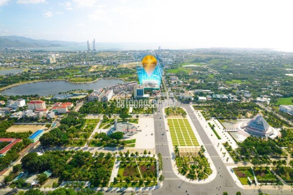 Căn hộ cao cấp Hacom Tower tầm nhìn biển và hồ điều hòa trung