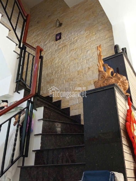 5 tỷ. BÌNH TÂN. Lê Văn Quới , hẻm thông , xe hơi đổ cửa. Ngay Ngã Tư Bốn Xã , giáp TÂN PHÚ. 72mv