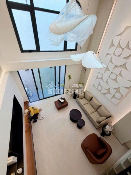 BÌNH TÂN - Hẻm 2/ - Hẻm Xe Hơi - 7 Tỷ NhỈnh - Nhà Mới - Tặng Full Nội Thất - 62M2 - 5 TẦNG - 5PN