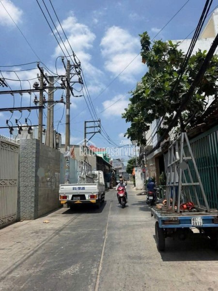 BÌNH TÂN - Hẻm 2/ - Hẻm Xe Hơi - 7 Tỷ NhỈnh - Nhà Mới - Tặng Full Nội Thất - 62M2 - 5 TẦNG - 5PN