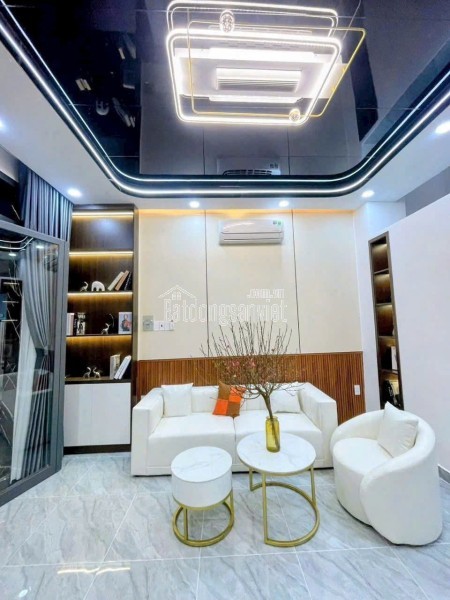 NHÀ NHỎ XINH XINH MẶT TIỀN ĐƯỜNG SỐ TÂN QUY ,QUẬN 7,KINH DOANH BUÔN BÁN ,ĐANG CÓ HĐ THUÊ 19TR/THÁNG