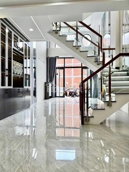 Bán nhà Hẻm xe tải 8m, đường Bình Trị Đông, 95m2, 6 x 16m, 4 tầng,  chỉ 6.8 tỷ