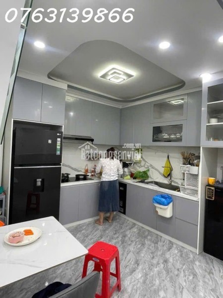 CHỈ 7.x TỶ- NHÀ 4 TẦNG- GẦN HOÀNG QUỐC VIỆT- HUỲNH THỊ ĐỒNG- HXH 6M- DT 4.6 x 12 - 2 LẦU- 4PN-