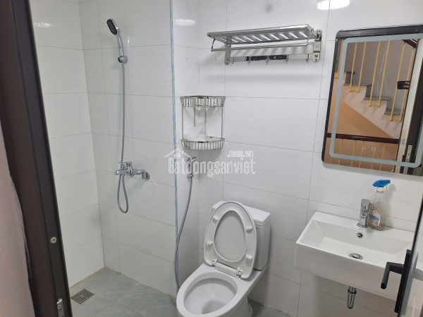 CHO THUÊ NGUYÊN TẦNG 3 – FULL ĐỒ – GẦN BẾN XE & GA GIÁP BÁT  HOÀNG MAI HÀ NỘI