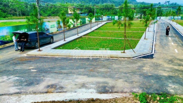 HLX. Bán đất nền Phú Cát - sát khu du lịch sinh thái & sân golf  đất nền Phú Cát - Hòa Lạc giá tốt