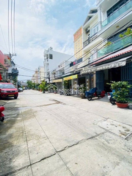 Bán nhà Lê Văn Quới, hẻm xe hơi, 3 TẦNG - Chỉ 3.7 TỶ, sổ riêng