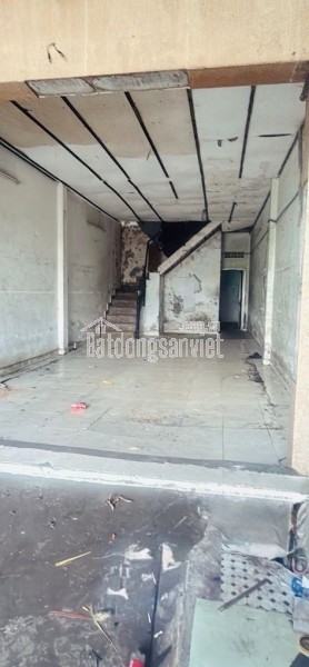 NHÀ NGAY HÒA BÌNH,PHÚ THẠNH,TÂN PHÚ. HẺM 12M THÔNG RA HẺM 110 TÔ HIỆU, 4M X 20M,2 TẦNG,NHÀ CŨ CÒN