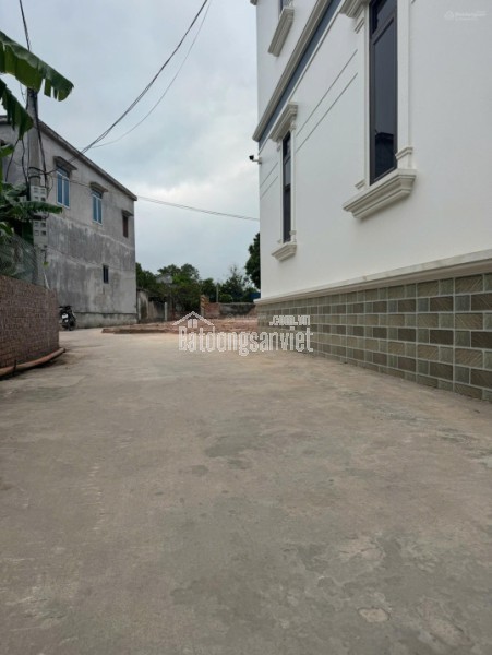 Chỉ 690tr có ngay đất xã Quỳnh Phụ - Gần chợ, Cty Sao Vàng, TT Quỳnh Côi cũ, đường ô tô