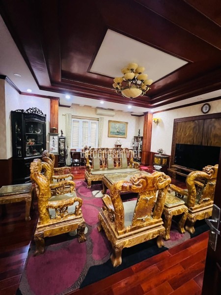 CẦN BÁN NHÀ PHỐ HUỲNH THÚC KHÁNG -72 M2 - 7 TẦNG - MT 16M - GIÁ 56 TỶ