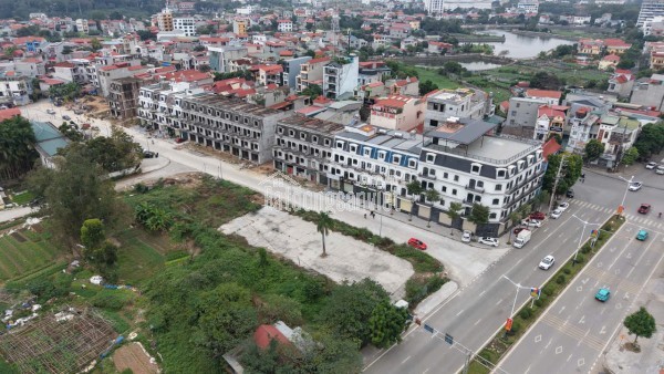 CHÍNH CHỦ BÁN NHANH LÔ GÓC SIÊU ĐẸP MẶT NGUYỄN TẤT THÀNH - VĨNH PHÚC